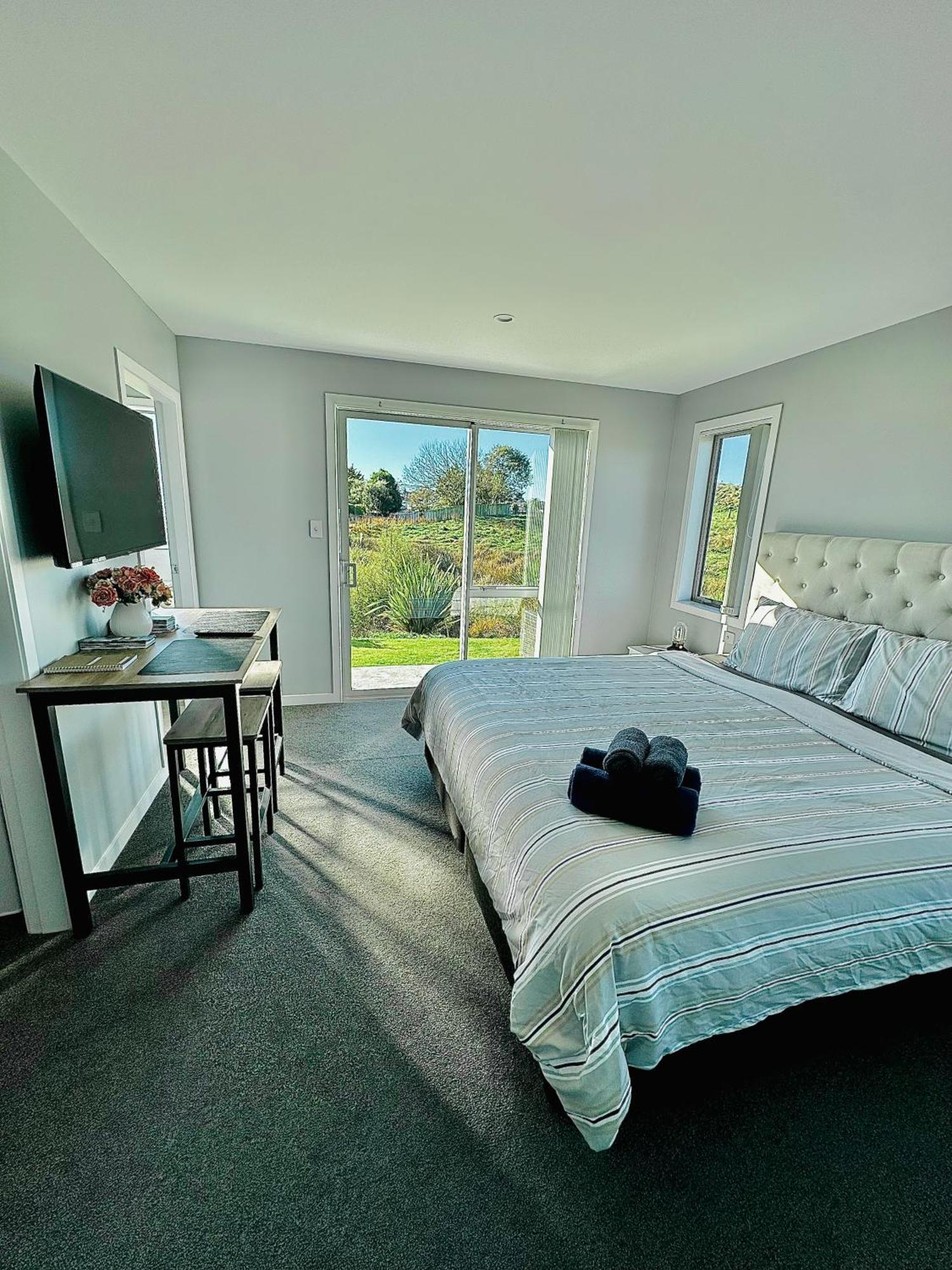 Maple Retreat By Blue Spring Hotel Putaruru Buitenkant foto